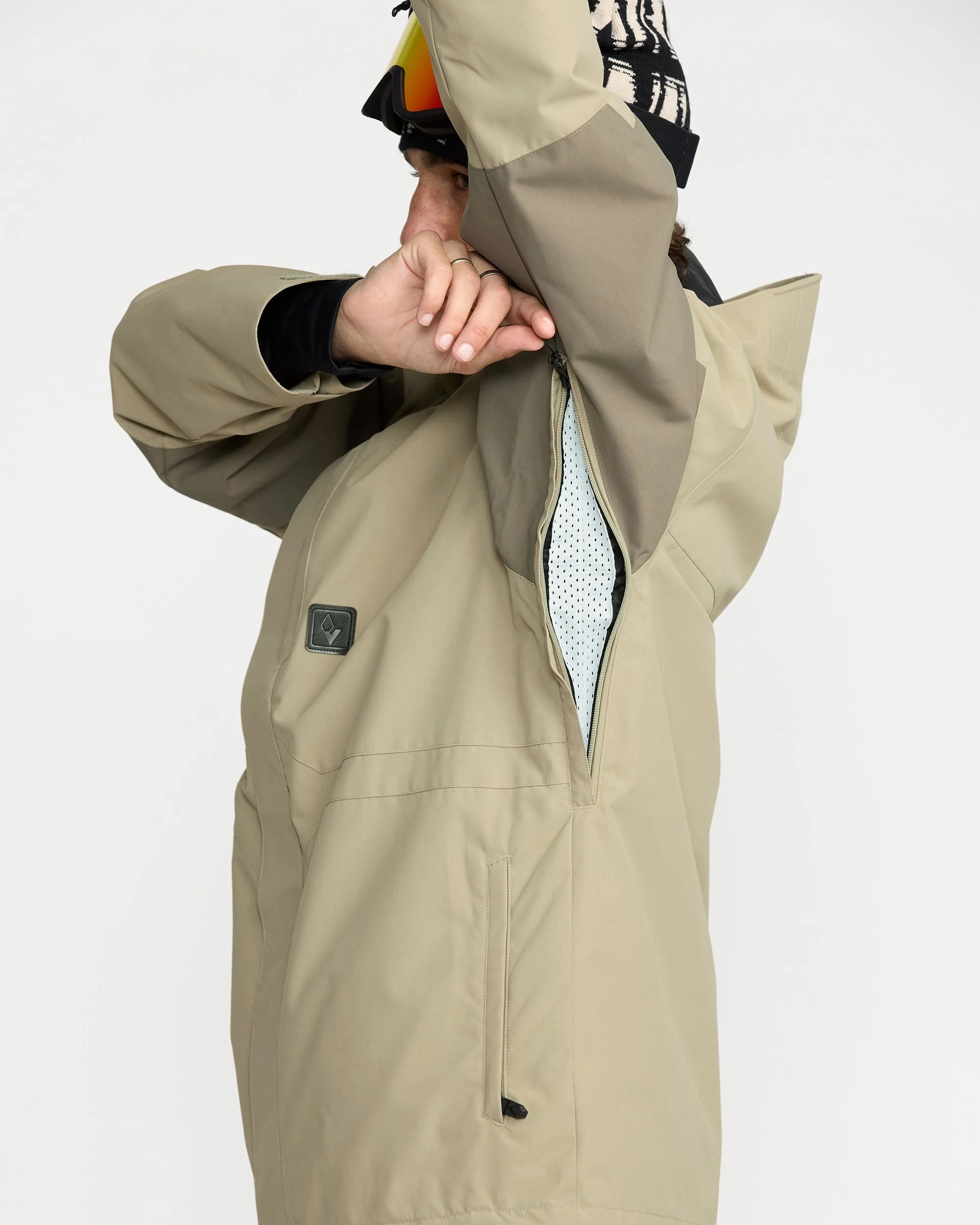 Men's Primry Insulated Jacket - Image 4