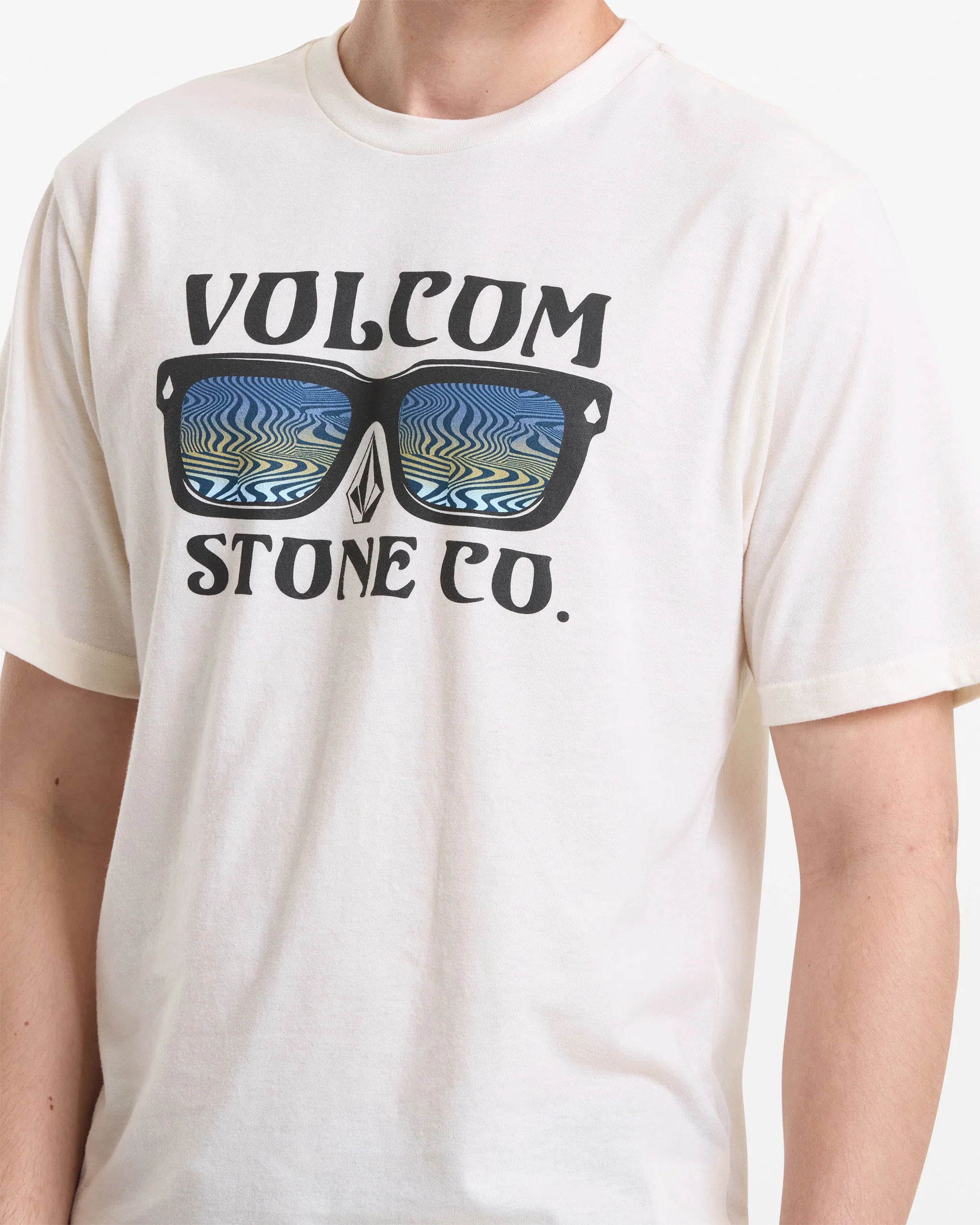 Men's Sunnies Short Sleeve Tee - Image 3