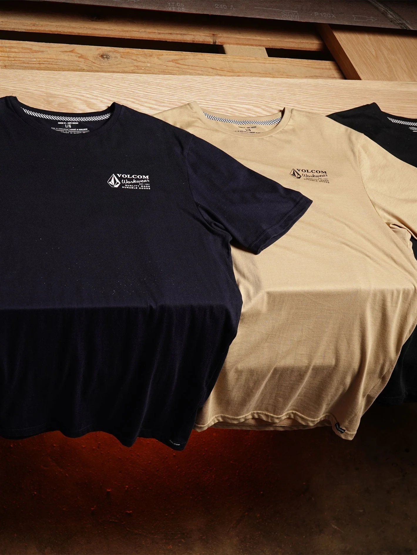 Men's Volcom Workwear Short Sleeve Tee - Image 3