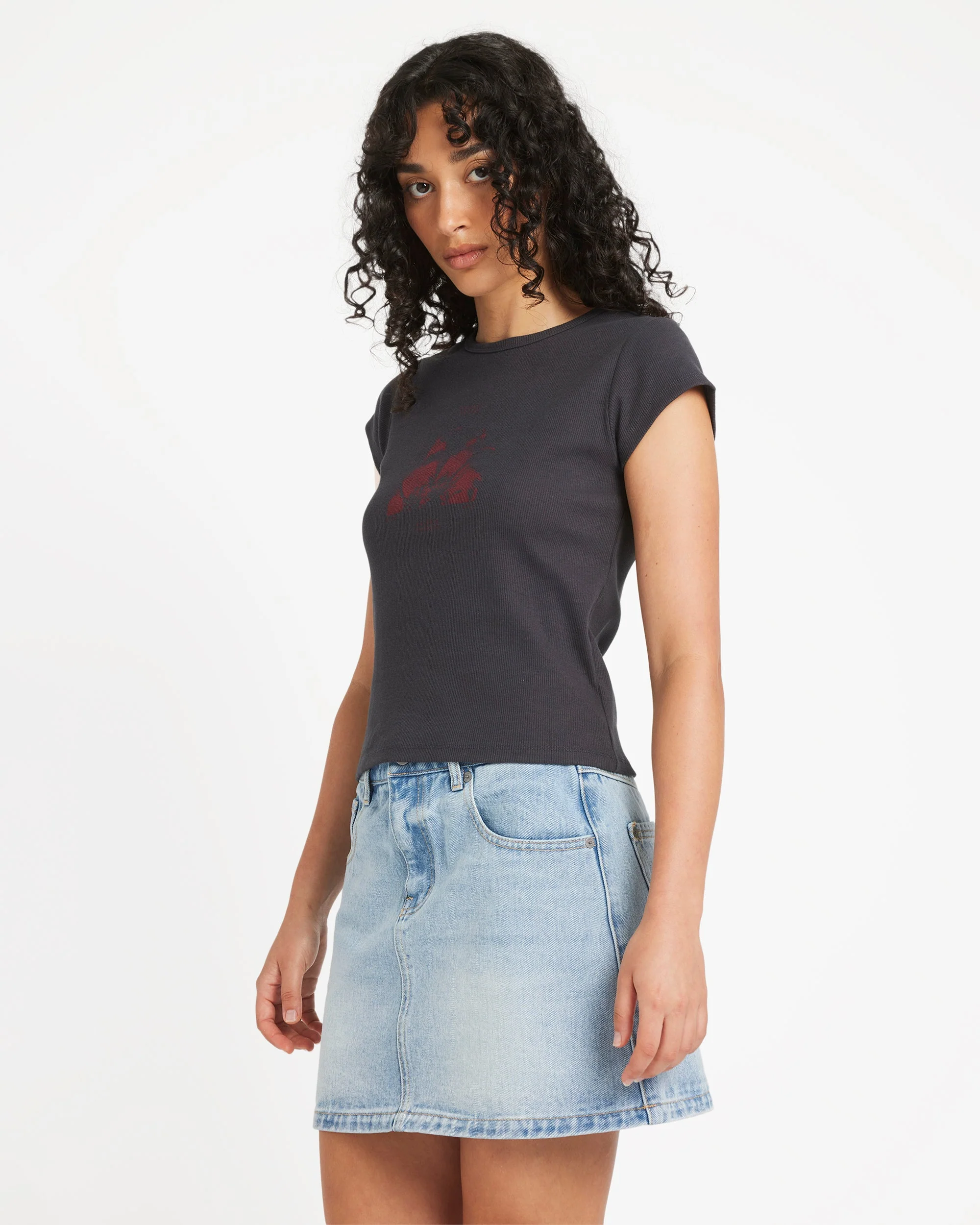 Ribbed Slim Tee - Image 5
