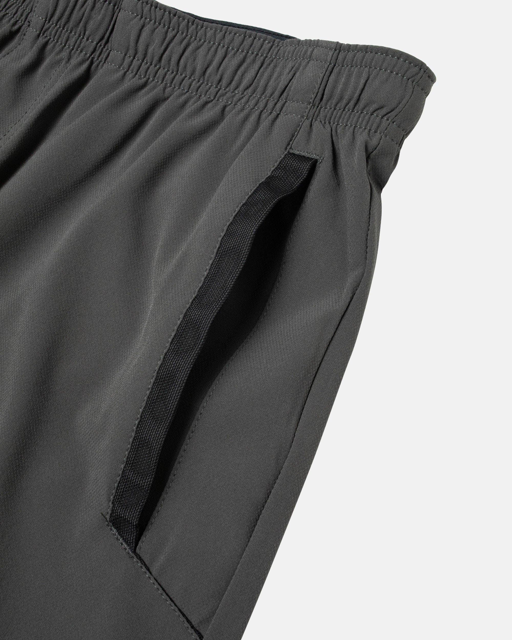 Yogger Stretch 17" Short - Image 6